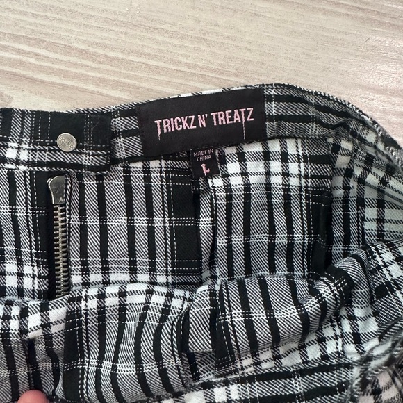 Dolls Kill Trickz n Treatz Mini Skirt - Picture 3 of 5